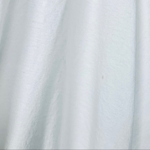 Mark And Estel | White Flowy Asymmetric Crew Neck High-Low Cotton T-Shirt Dress - Picture 11 of 16